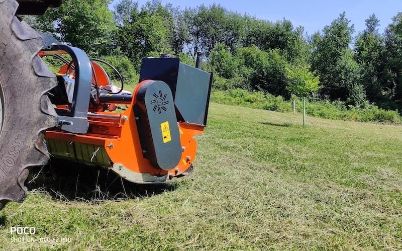 Malčiranje zaraslih površina do 4 cm debljine grane